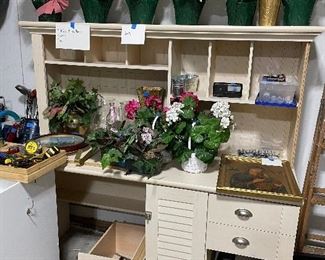 Holiday, small tools, desk.