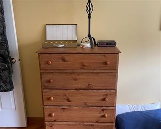 Dresser, (4) matching end tables available 