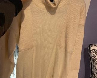 Chanel Sweater size 42