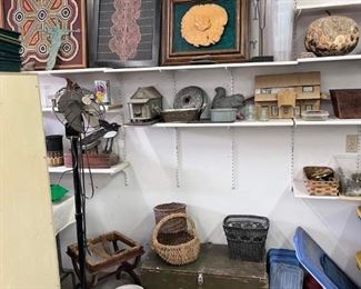 ART AND vintage
items