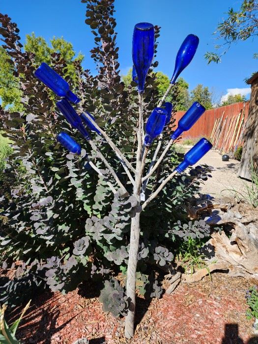 Bottle tree