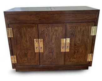 Lot 013
Henredon Scene One Campaign Bar/Server