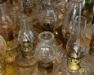 Mini oil lamps