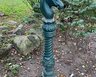 Early hitching post