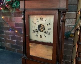 Antique clock 