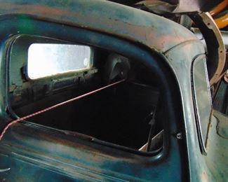 another lat3 30s body