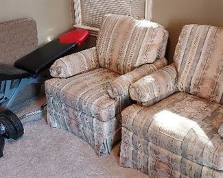 Office Left (Way to Garage)