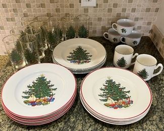 Cuthbertson - American Christmas Tree