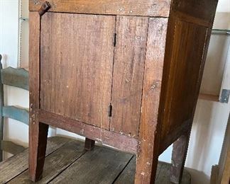 Primitive Furniture