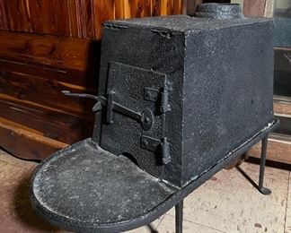 Early 19th C Penny Stove Shaker Cast Iron Box Stove