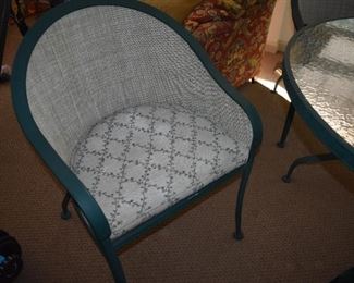 Forshaw Furniture Winston Outdoor Dining Set - Like New!