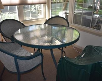 Forshaw Furniture Winston Outdoor Dining Set - Like New!
