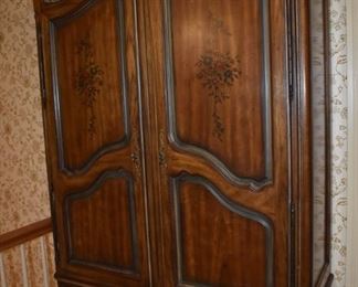 Drexel Heritage Brittany Collection Country French Provincial Style 47" Armoire 