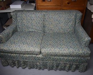 2 Seater Slipcover Loveseat/Sofa
