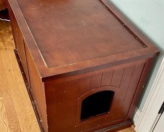 Storage/Cat Box