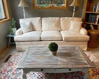 Henredon Custom Folio Collection Sofa 