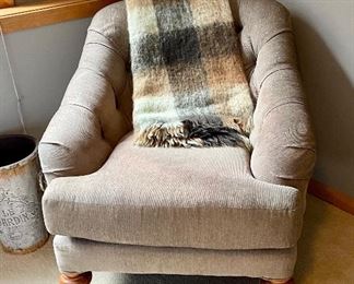 DrKincaid Furniture Chair