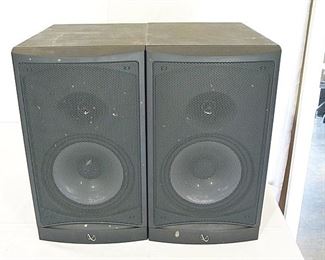 Infinity bookshelf speakers