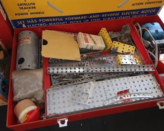 vintage Erector set, appears to be complete