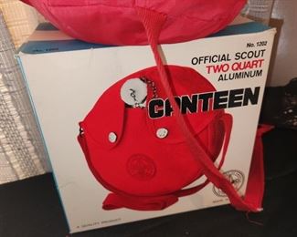 pair vintage Boy Scouts canteens, 1 in box, 1 not
