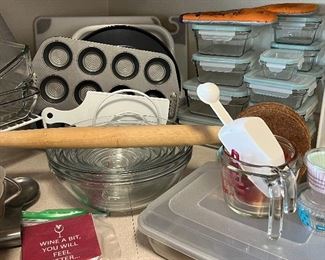 Bakeware and Storage Containers