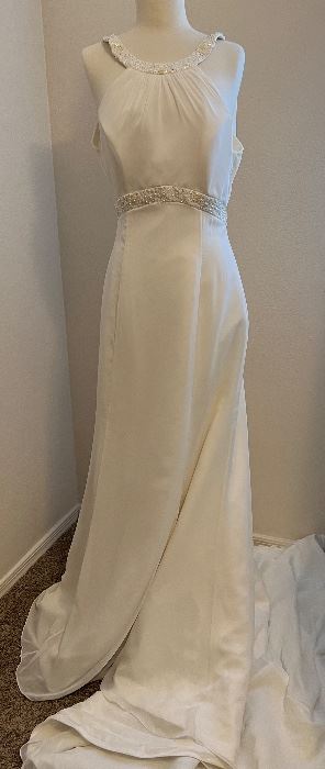 Dineh's Collection Wedding Gown 