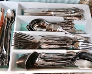 Flatware Set