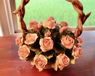 Capidomonte Porcelain Roses in Basket - BEAUTIFUL!!