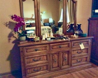Dixie Dresser/Mirror