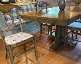 Vintage country table and 4 chairs