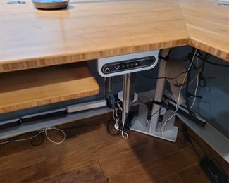 Nextdesk motorized adjustable desk