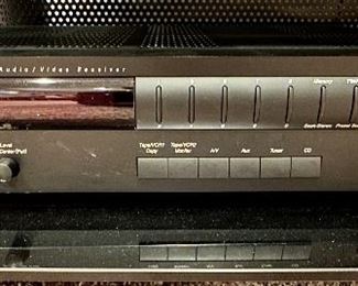 Harman Kardon AVR 15 Audio/Video Receiver