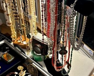 Jewelry Necklaces