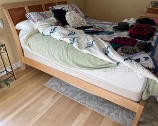 Sleigh bed by Copeland of Vermont