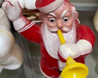 Vintage Trumpet Blowing Santa