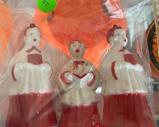 Vintage Christmas Carolers Figures