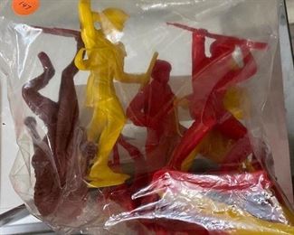 Large Marx Indian and Frontiersmen Figures