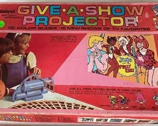 Kenner's Give a Show Projector in Box