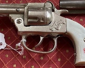 Nice Gene Autry Cap Pistol