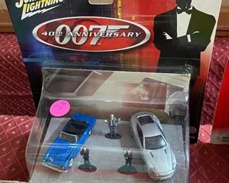 Johnny Lightning 40th Anniversary James Bond Vehicles