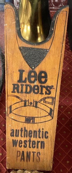 Lee Riders Boot Pull