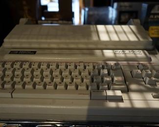 Vintage word processor that works