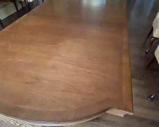 Vintage Oak Dining Table. Measures 60 - 100" L x 44" W with two 20" Leaves. Has 26" clearance. Photo 3 of 5.