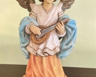 Angel Figurine. Photo 1 of 2.