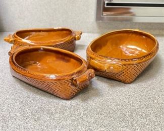 Set of 3 brown ware casserole. Photo 2 of 2.