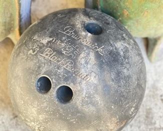 Brunswick Black Beauty Bowling Ball.