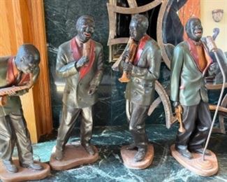 Set of 8 New Orleans Jazz Carved Wood Jazz Musicians. Photo 4 of 5.