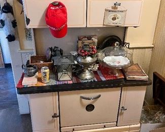 vintage stove 