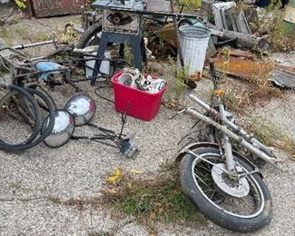 lots of vintage motorcycle parts in the barns to find and dig for 