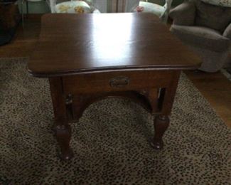 Quarter sewn oak table on castors